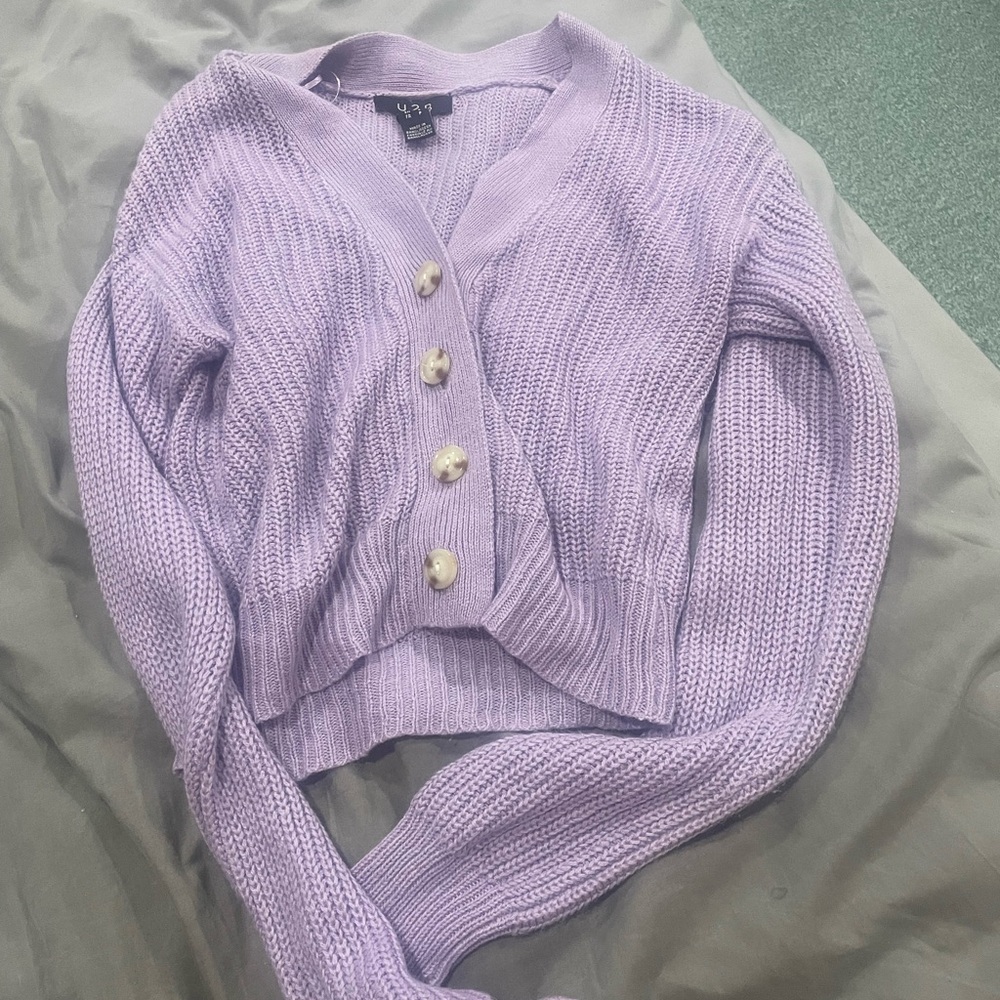 Elegant Lilac Button-Up Cardigan
